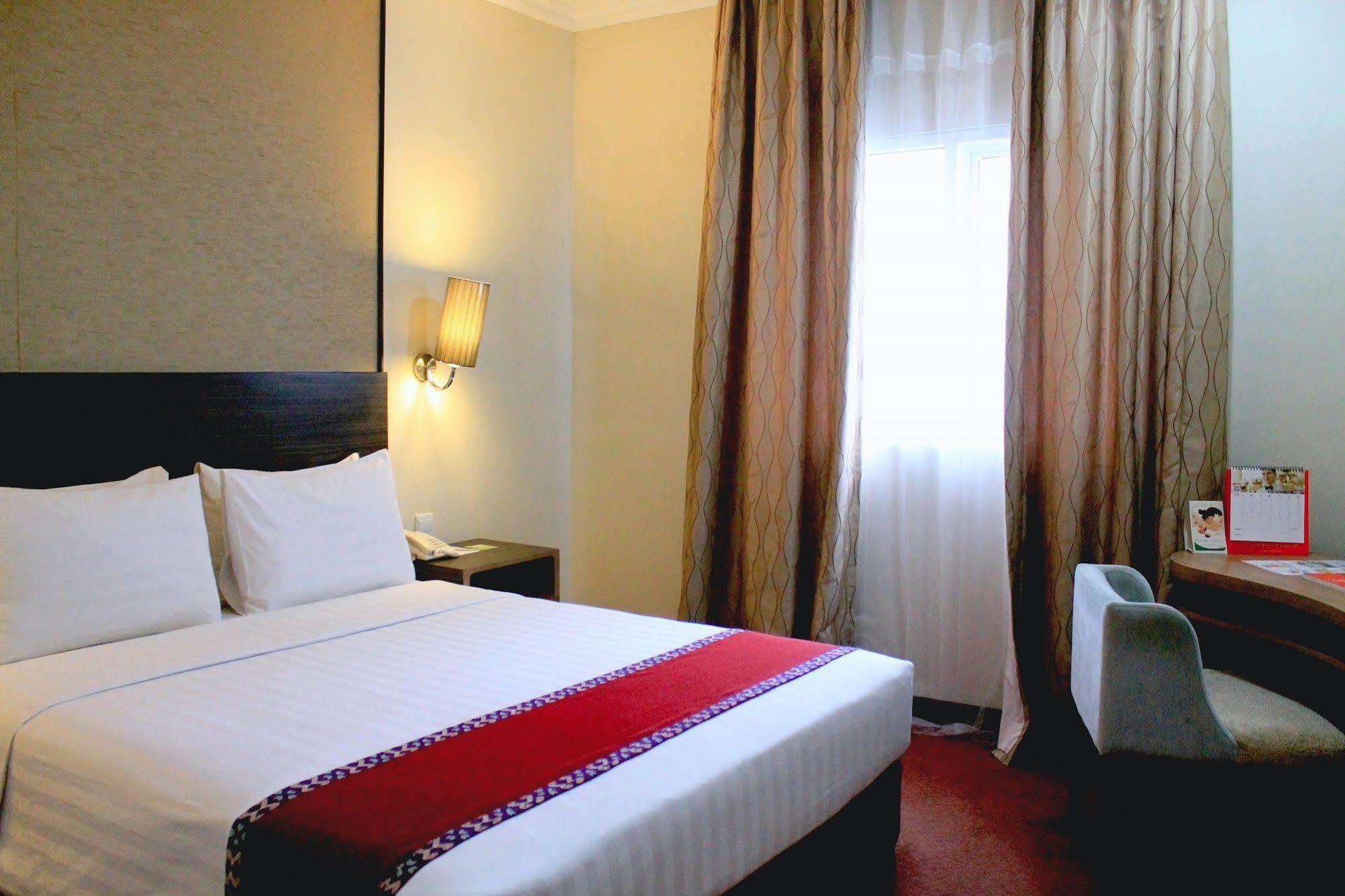Swiss-Belinn Pangkalanbuun Exterior foto
