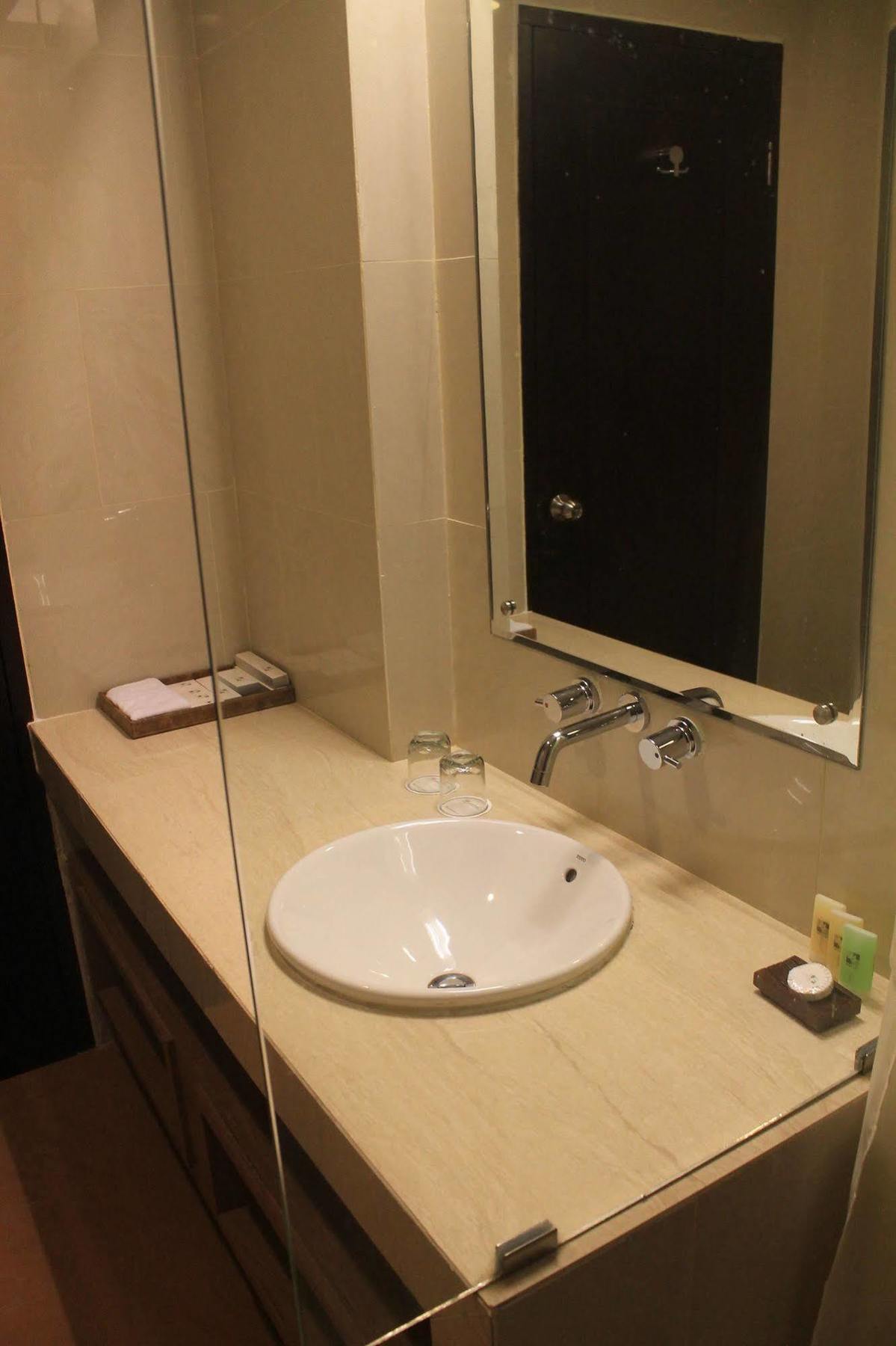 Swiss-Belinn Pangkalanbuun Exterior foto
